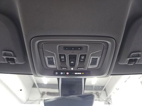 Used 2021 GMC Sierra 3500 Denali w/ Denali Ultimate Package image 29