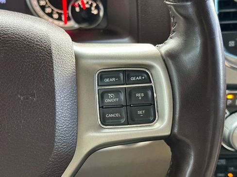 Used 2014 RAM 1500 Laramie w/ Convenience Group image 26