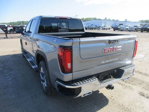 New 2026 GMC Sierra 1500 SLT w/ SLT Premium Plus Package AWD/4WD image 9