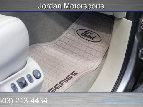 Used 2005 Ford Excursion Limited image 91