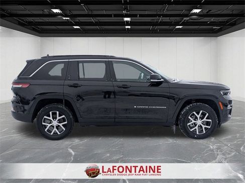 Certified 2024 Jeep Grand Cherokee Limited image 6