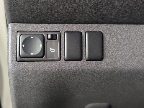Used 2008 Nissan Xterra X RWD image 15