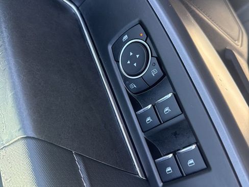 Used 2025 Ford F150 XLT w/ Equipment Group 302A MID image 13