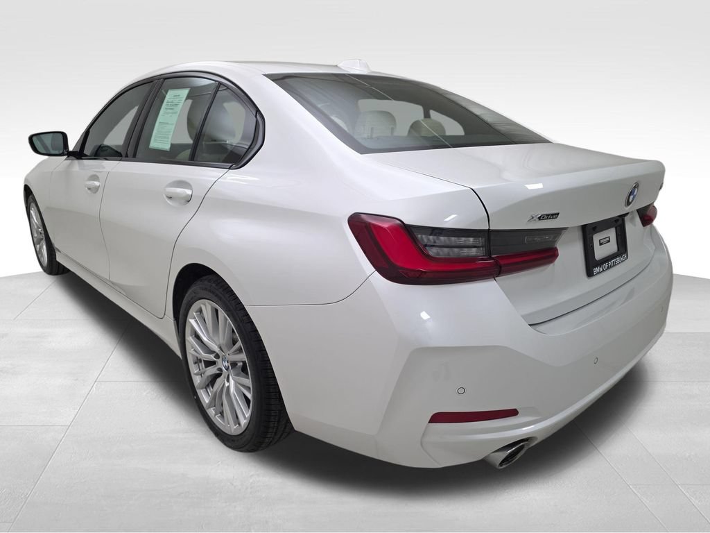 Certified 2023 BMW 330i xDrive Sedan w/ Driving Assistance Package AWD/4WD image 7