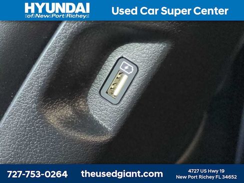 Used 2020 Hyundai Palisade Limited AWD/4WD image 17