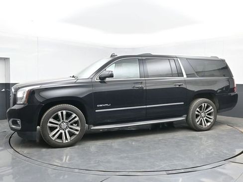 Used 2017 GMC Yukon XL Denali w/ Open Road Package AWD/4WD image 6