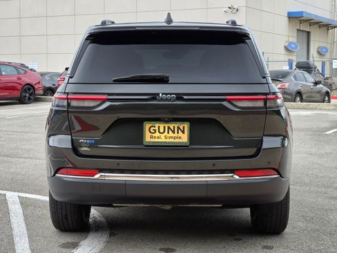 Used 2024 Jeep Grand Cherokee Limited 4xe AWD/4WD image 4