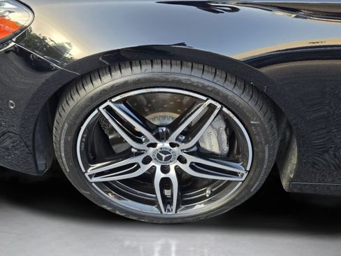Used 2020 Mercedes-Benz E 350 Sedan image 34
