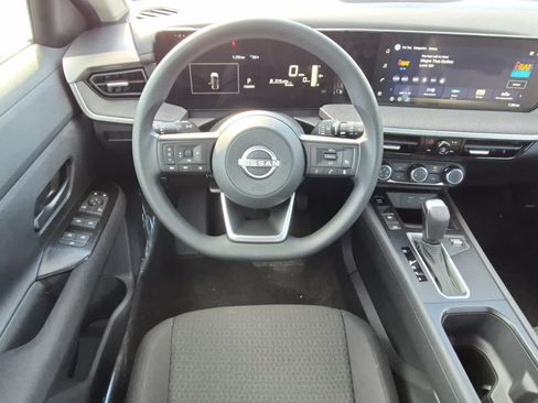 Used 2026 Nissan Kicks S FWD image 8