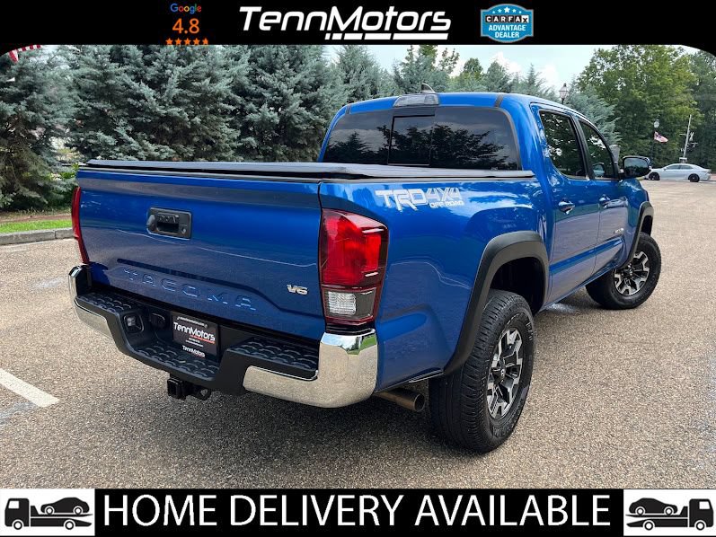 Used 2018 Toyota Tacoma TRD Off-Road AWD/4WD image 4