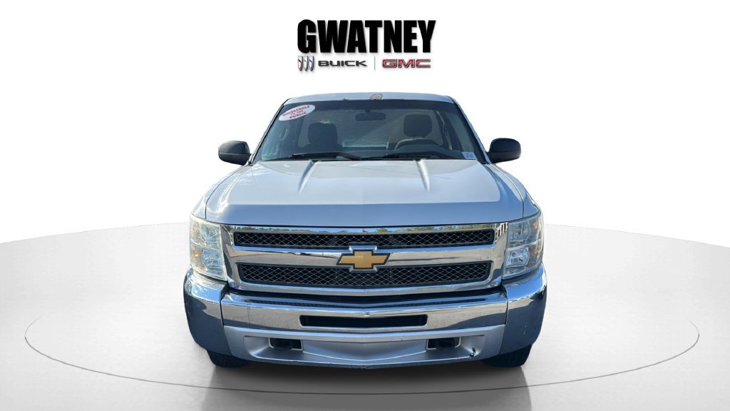 Used 2012 Chevrolet Silverado 1500 W/T w/ LS Package AWD/4WD image 2