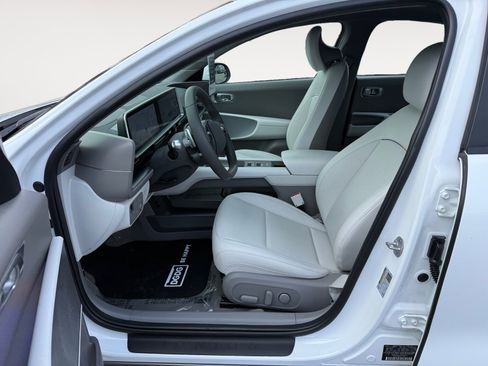 Certified 2025 Hyundai Ioniq 6 SEL AWD/4WD image 10