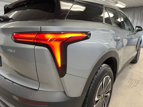 Certified 2024 Chevrolet Blazer EV LT image 28