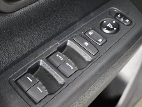 Used 2024 Honda CR-V EX image 19
