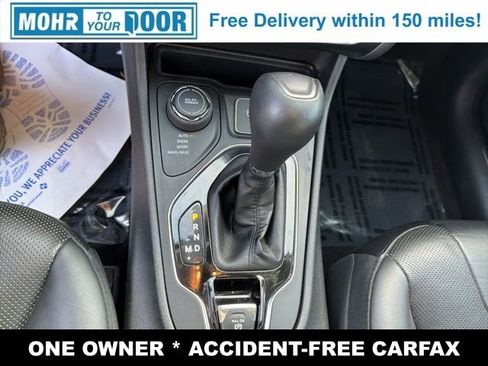 Used 2019 Jeep Cherokee Limited image 22