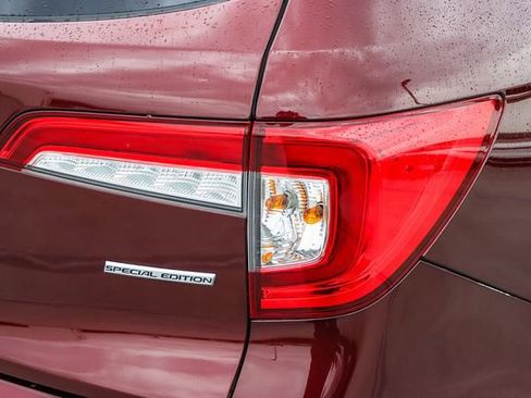 Certified 2022 Honda Pilot Special Edition image 9