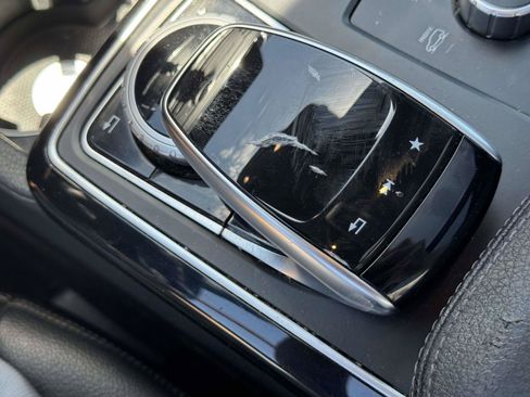 Used 2018 Mercedes-Benz GLE 350 4MATIC image 27