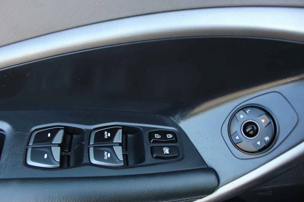 Used 2016 Hyundai Santa Fe Sport AWD/4WD image 13