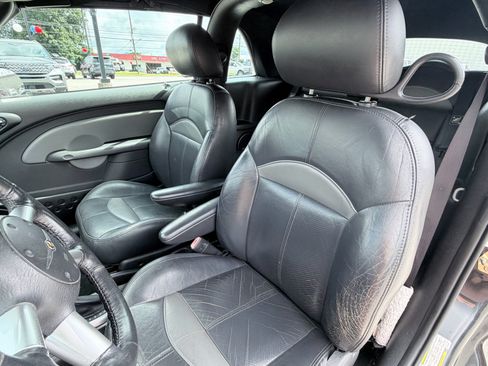 Used 2005 Chrysler PT Cruiser GT FWD image 22