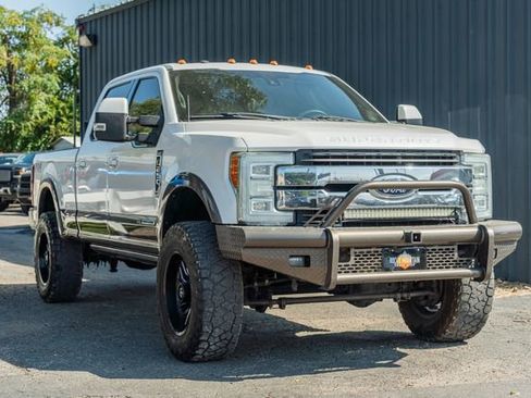 Used 2017 Ford F250 King Ranch w/ King Ranch Ultimate Package image 8
