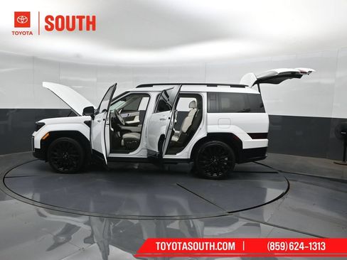 Used 2025 Hyundai Santa Fe Calligraphy AWD/4WD image 63