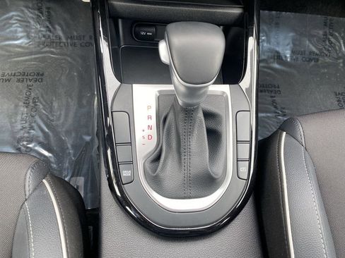 Used 2023 Kia Forte GT-Line w/ GT-Line Technology Package FWD image 16