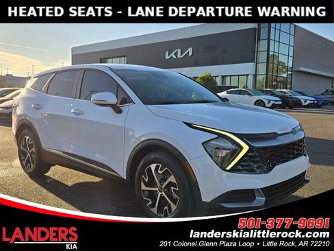 Certified 2023 Kia Sportage EX image 1