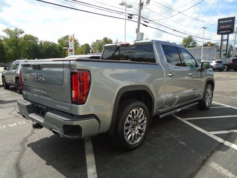 Certified 2025 GMC Sierra 1500 Denali Ultimate AWD/4WD image 7