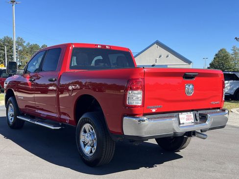 Used 2024 RAM 2500 Big Horn w/ Bed Utility Group image 2