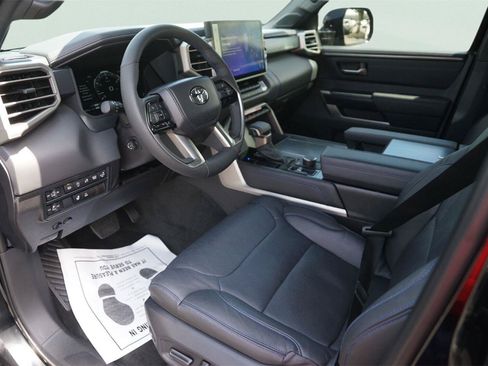Used 2026 Toyota Tundra Platinum AWD/4WD image 8