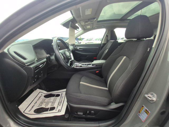 Used 2023 Hyundai Sonata SEL w/ Convenience Package FWD image 10