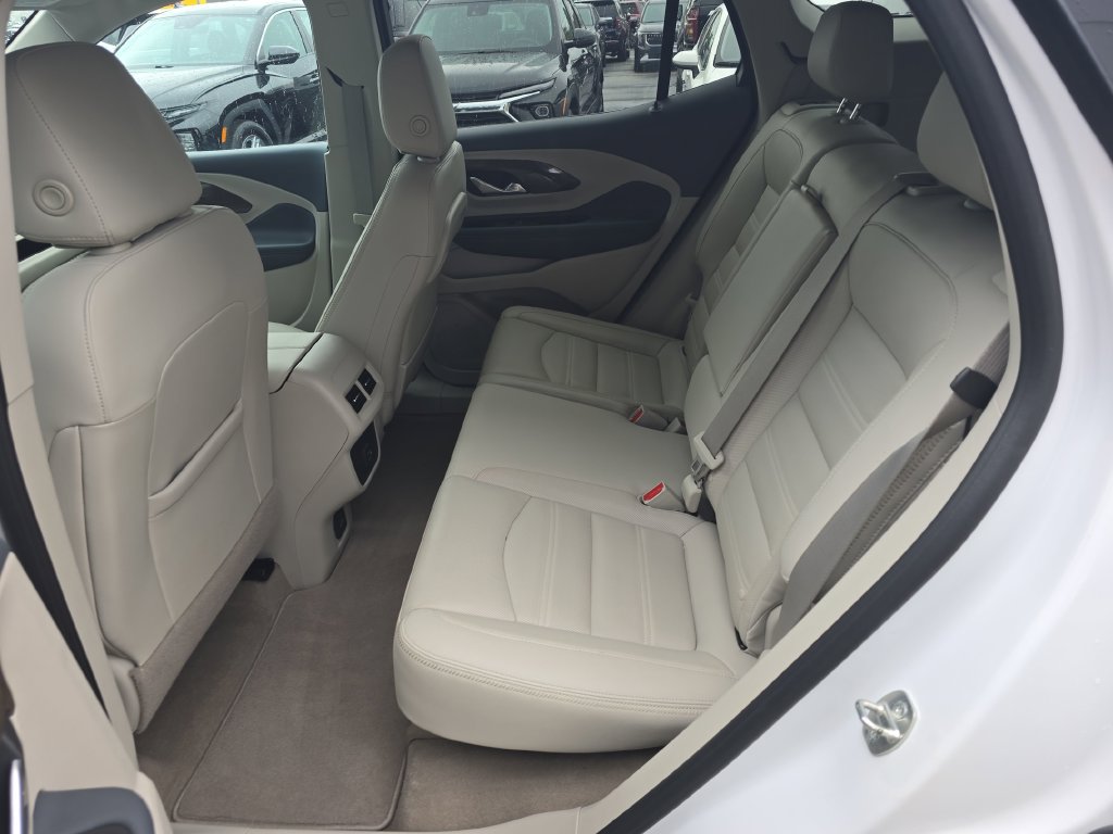Used 2023 GMC Terrain Denali AWD/4WD image 11