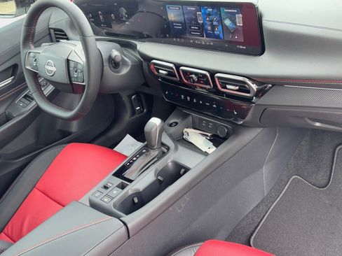 New 2026 Nissan Sentra SR w/ SR All Weather Package image 9