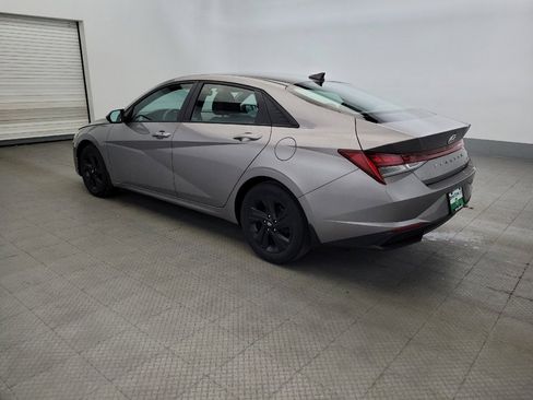 Used 2023 Hyundai Elantra Blue FWD image 3