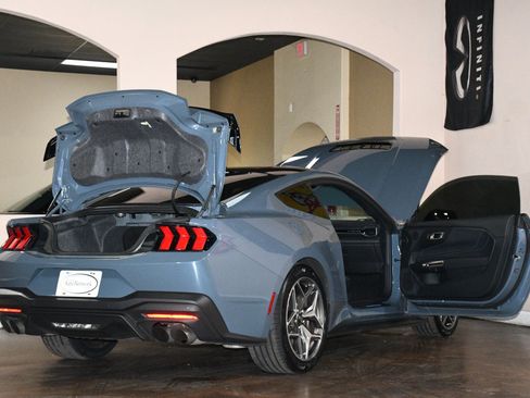Used 2024 Ford Mustang GT Premium w/ GT Performance Package RWD image 91