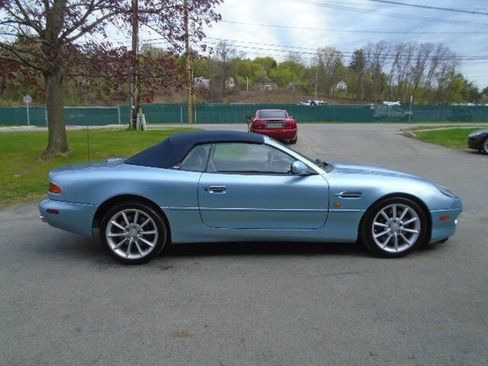 Used 2001 Aston Martin DB7 Vantage RWD image 9