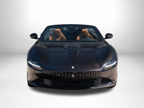 Used 2025 Ferrari Roma Spider RWD image 7