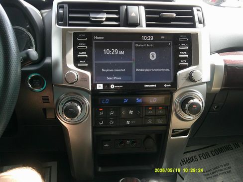 Used 2021 Toyota 4Runner Limited AWD/4WD image 20