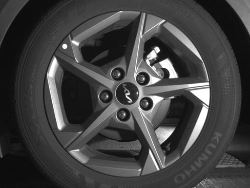 Used 2025 Kia K4 FWD image 14