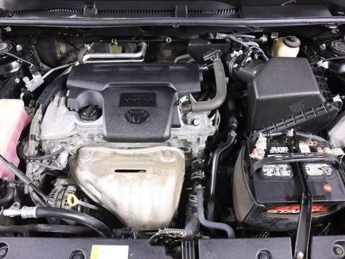 Used 2017 Toyota RAV4 SE AWD/4WD image 38