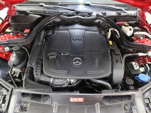 Used 2014 Mercedes-Benz C 300 4MATIC Sedan image 8