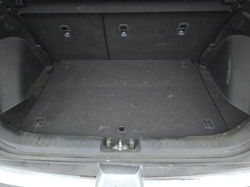 Used 2026 Hyundai Venue SE image 13