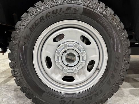 Used 2020 Ford F250 XL w/ Power Equipment Group image 26