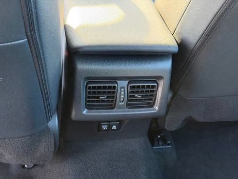 Used 2025 Toyota Camry SE FWD image 17