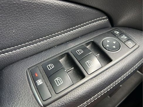 Used 2018 Mercedes-Benz GLE 350 image 24