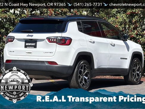 Used 2025 Jeep Compass Limited AWD/4WD image 4