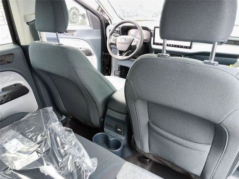 New 2026 Ford Maverick XLT w/ XLT Luxury Package FWD image 28