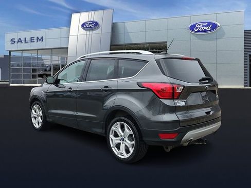Certified 2019 Ford Escape Titanium image 4
