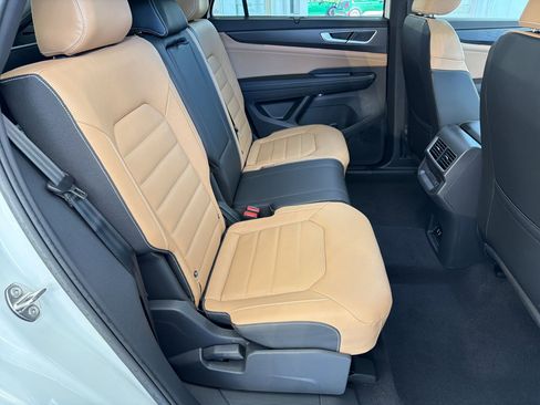 New 2026 Volkswagen Atlas Cross Sport SEL R-Line AWD/4WD image 30