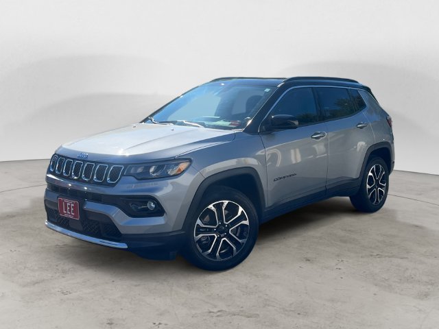 Used 2024 Jeep Compass Limited w/ Sun and Sound Group AWD/4WD image 1